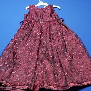 Girl's Dress
